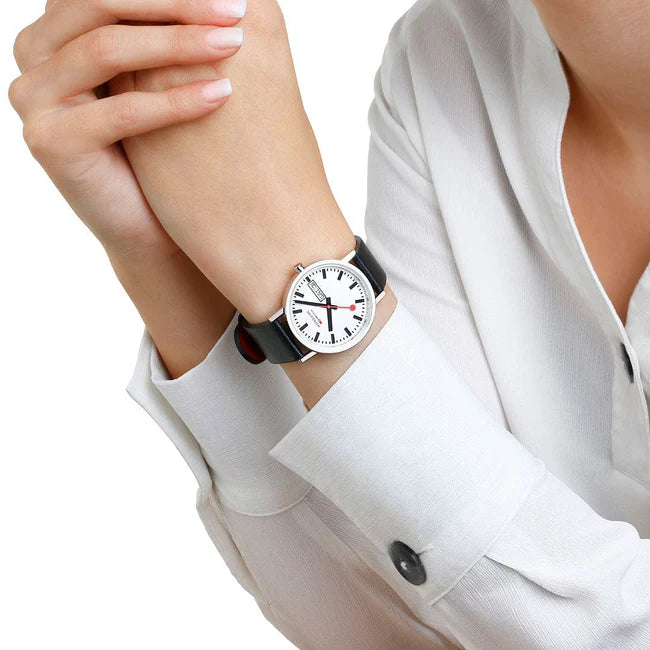 Mondaine: A667.30314.11SBB