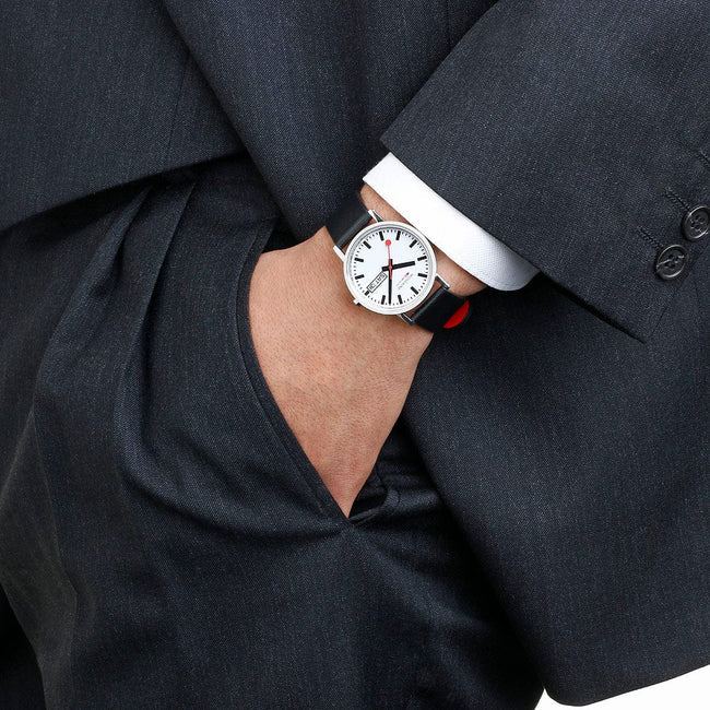 Mondaine: A667.30314.11SBB