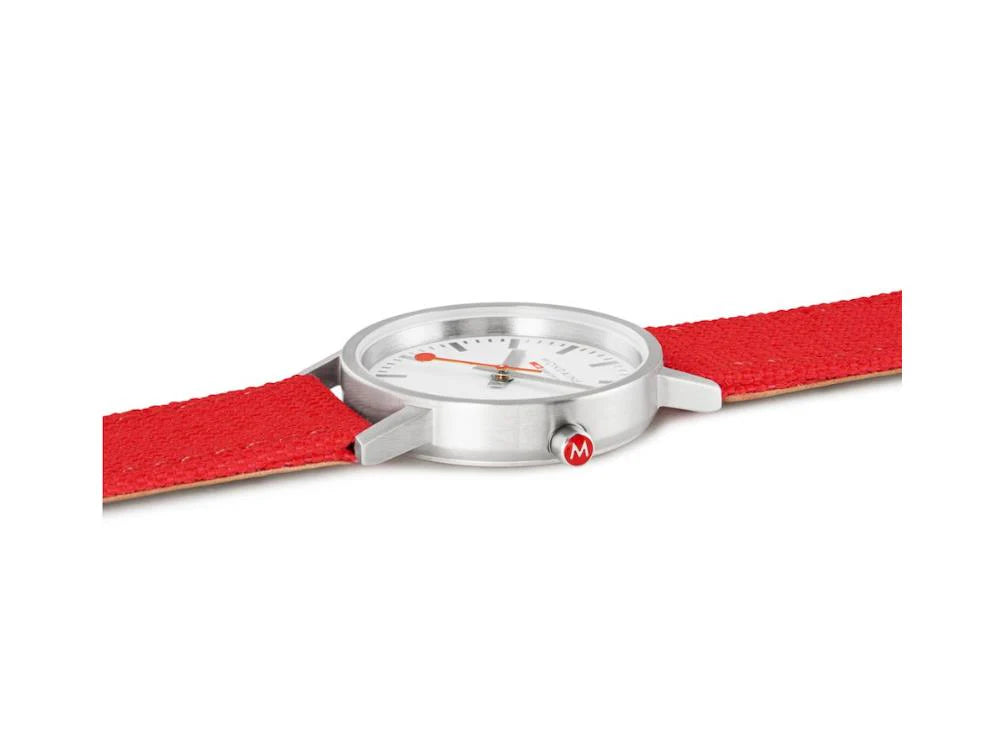 Mondaine: A658.30323.17SBC
