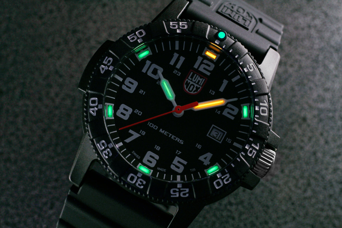 Luminox: XS.0321.L