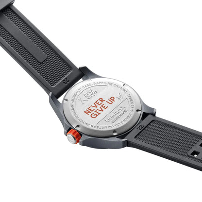 Luminox: XB.3716