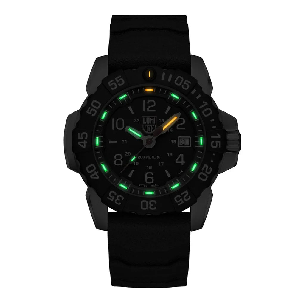 Luminox: XS.3251.CB
