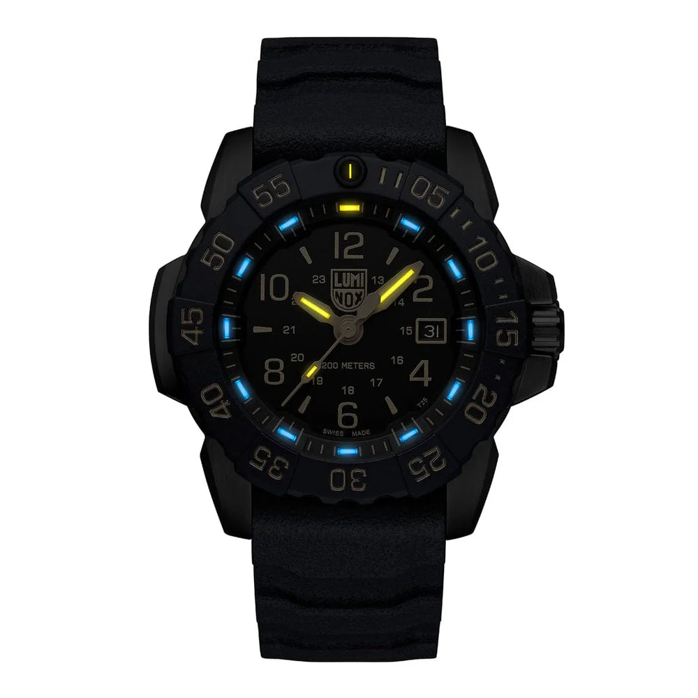 Luminox: XS.3255.CB.NSF